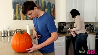 Step-Sis Discovers Her Brother'S Unusual Sexual Encounter With A Gourd