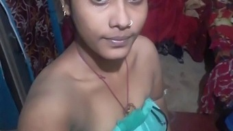 Indian Village Girl With Big Boobs Takes Selfie