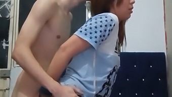 Seductive Stepsister Initiates Flirtation With Kisses, Colombian Porn In Spanish