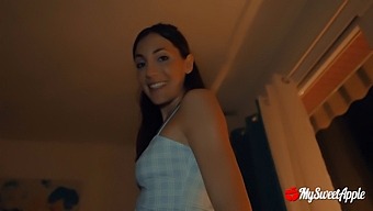 Amazing Tinder Date Leads To A Steamy Creampie