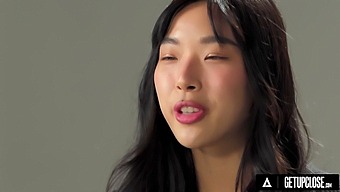 Intimate View Of Brunette Elle Lee'S Solo Female Masturbation And Orgasm